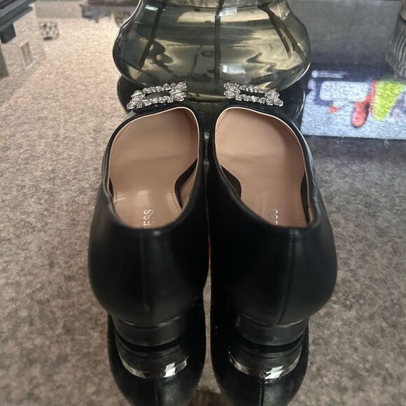 Berness Katherine Pointy Toe Flats - Picture 4 of 6